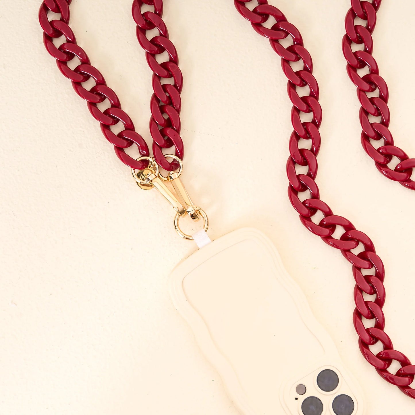 Hold The Phone Crossbody Chain